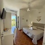 Chiena Forio ベッド・アンド・ブレックファスト