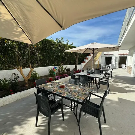 ベッド・アンド・ブレックファスト Chiena Forio