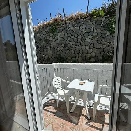 ベッド・アンド・ブレックファスト Chiena Forio 3*