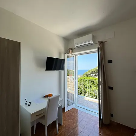 Chiena Forio Forio di Ischia