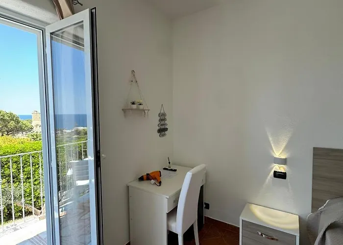 Chiena Forio Bed and Breakfast