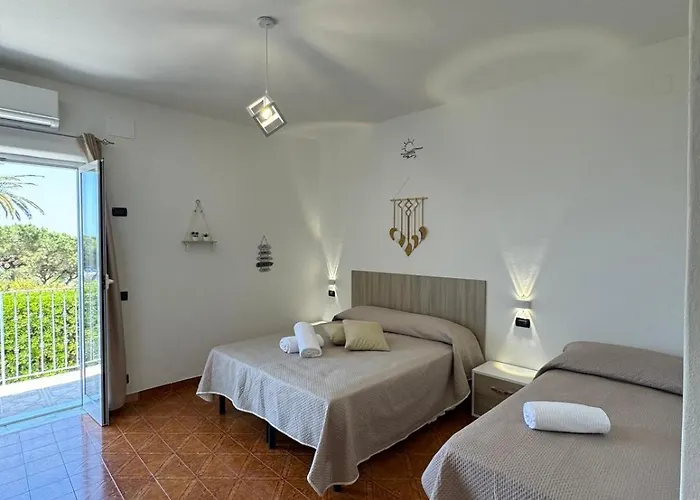 Chiena Forio 3* Forio di Ischia