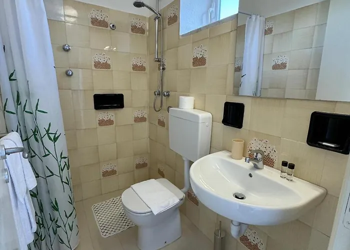 Chiena Forio Bed and Breakfast 3*