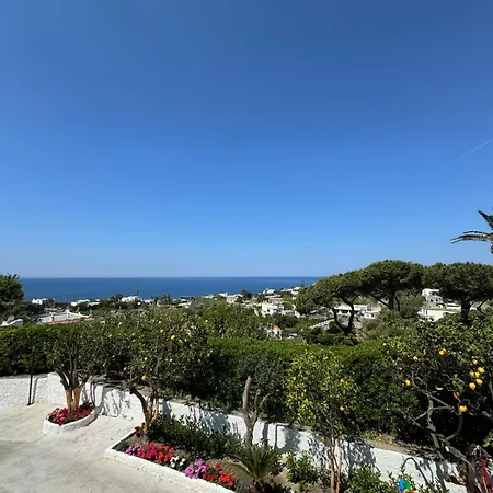 Chiena Forio Bed & Breakfast